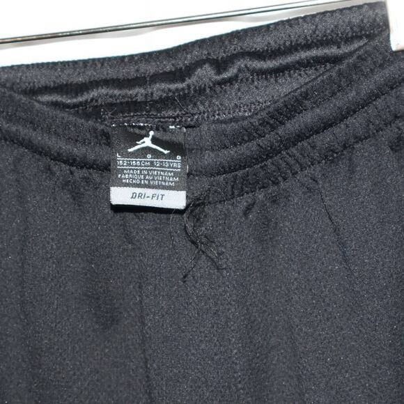 Jordan Basketball Youth Size Large (L G G) Shorts Active Dri Fit 12-13 years - Picture 11 of 11
